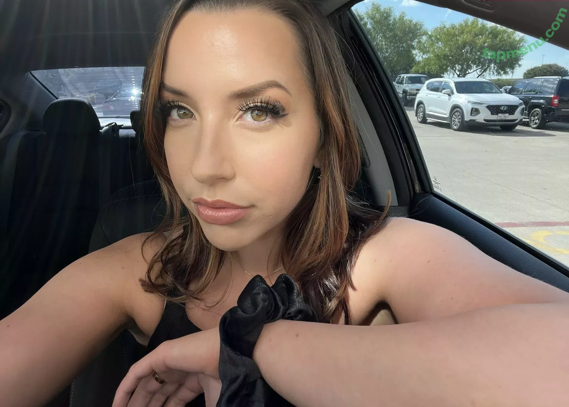 JackieMButler nude photo #0430 (JackieMButler)