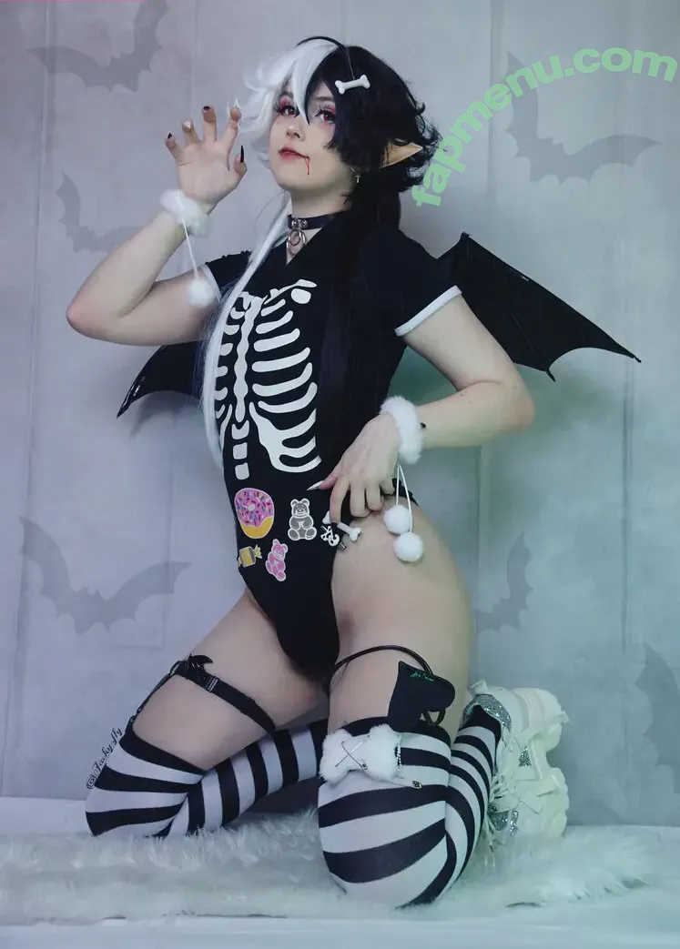 Jackyfly nude photo #0064 ( / Jacky.fly)