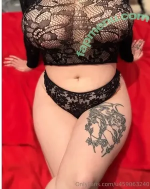  nude photo #0002