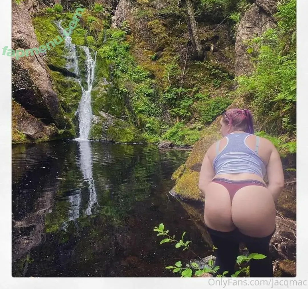 jacqmac nude photo #0050 (jacqofficial)