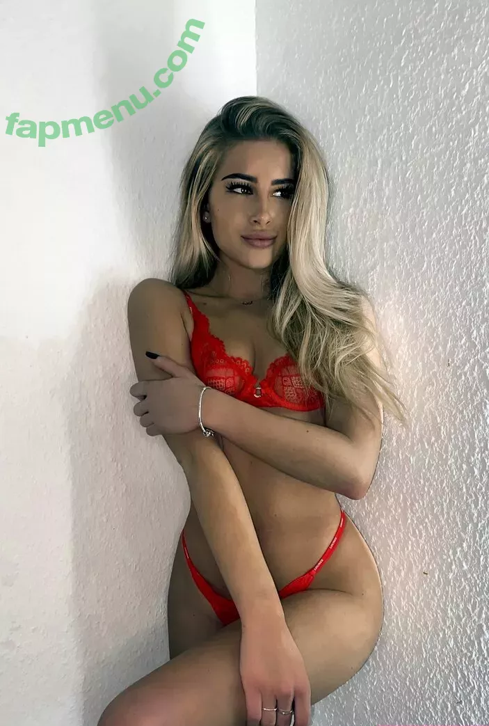 jacquelinax nude photo #0094 (JackyZyrus)