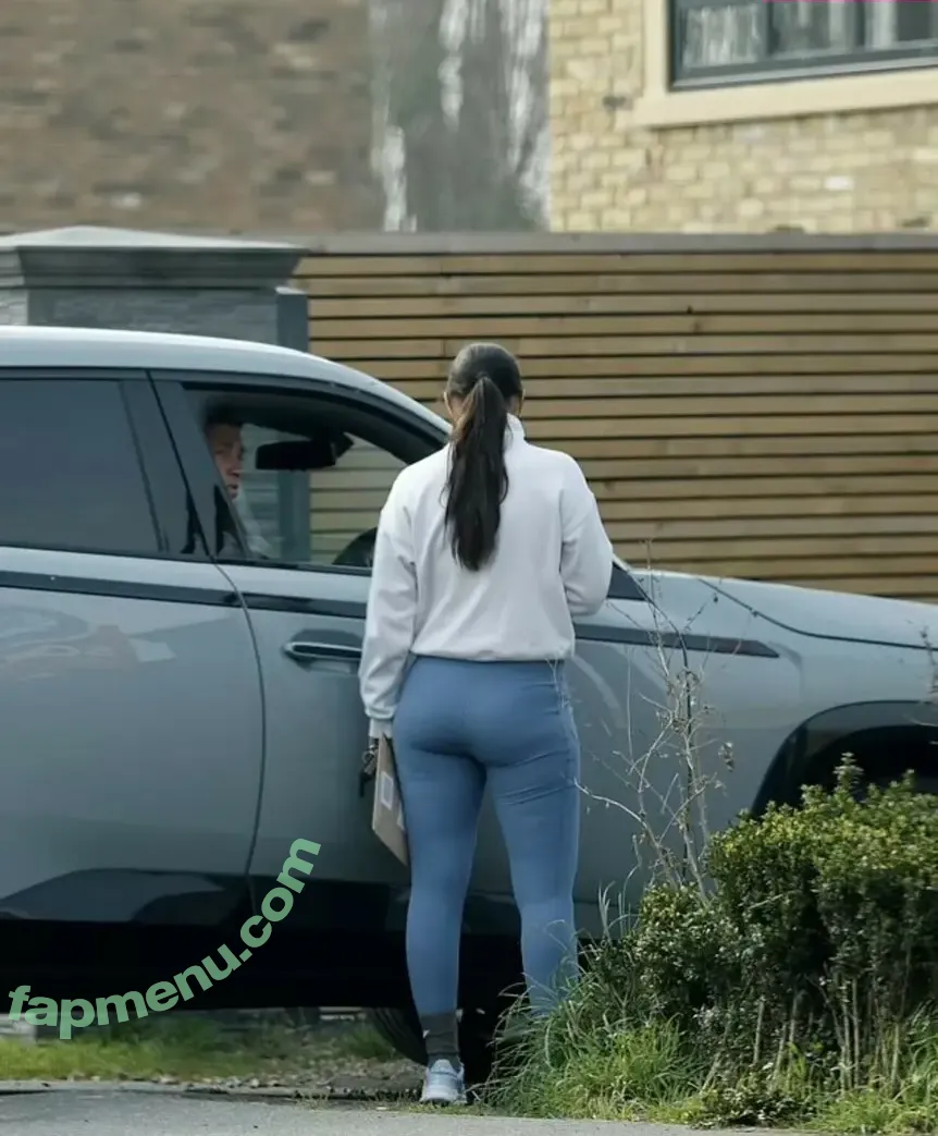 Jacqueline Jossa nude photo #0504 (EastEnders / jacjossa)