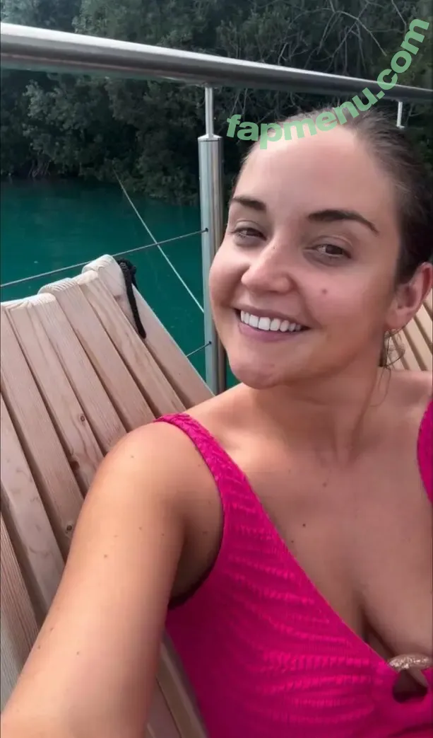 Jacqueline Jossa nude photo #0541 (EastEnders / jacjossa)