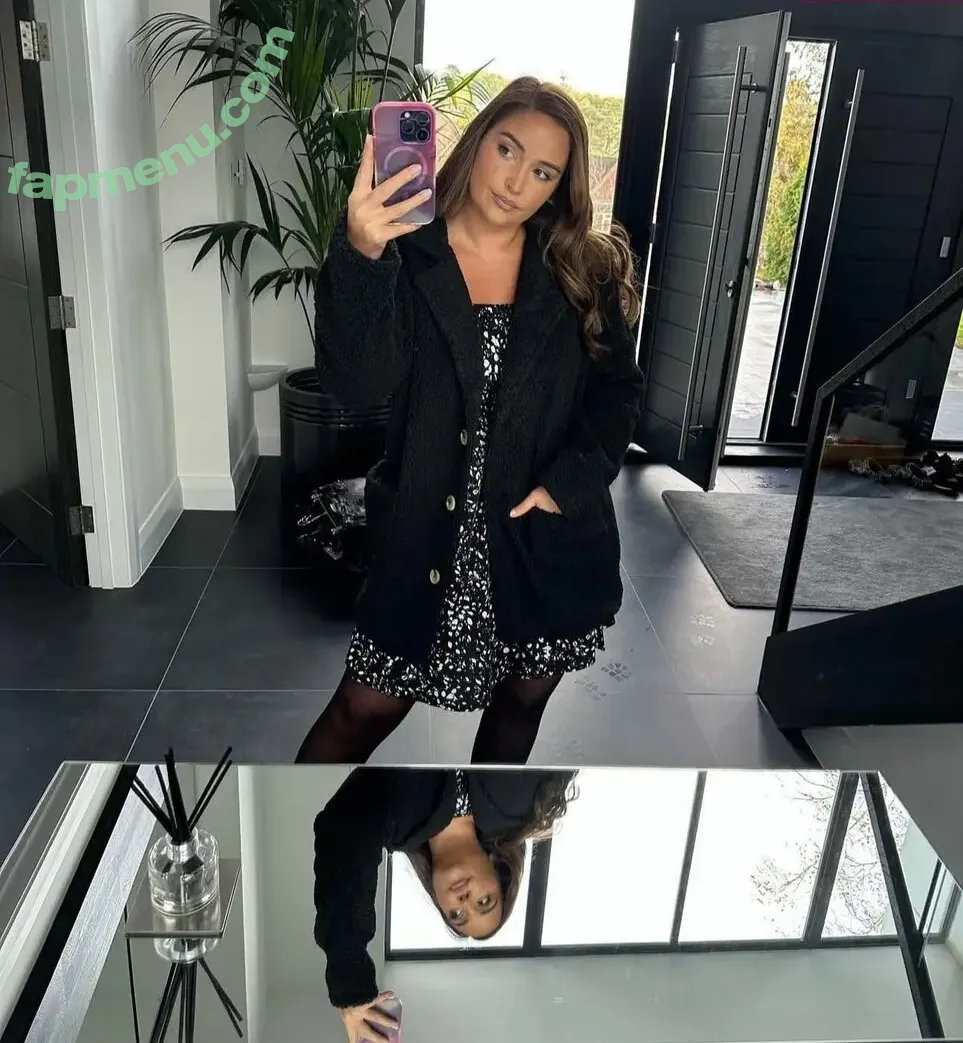 Jacqueline Jossa nude photo #0736 (EastEnders / jacjossa)