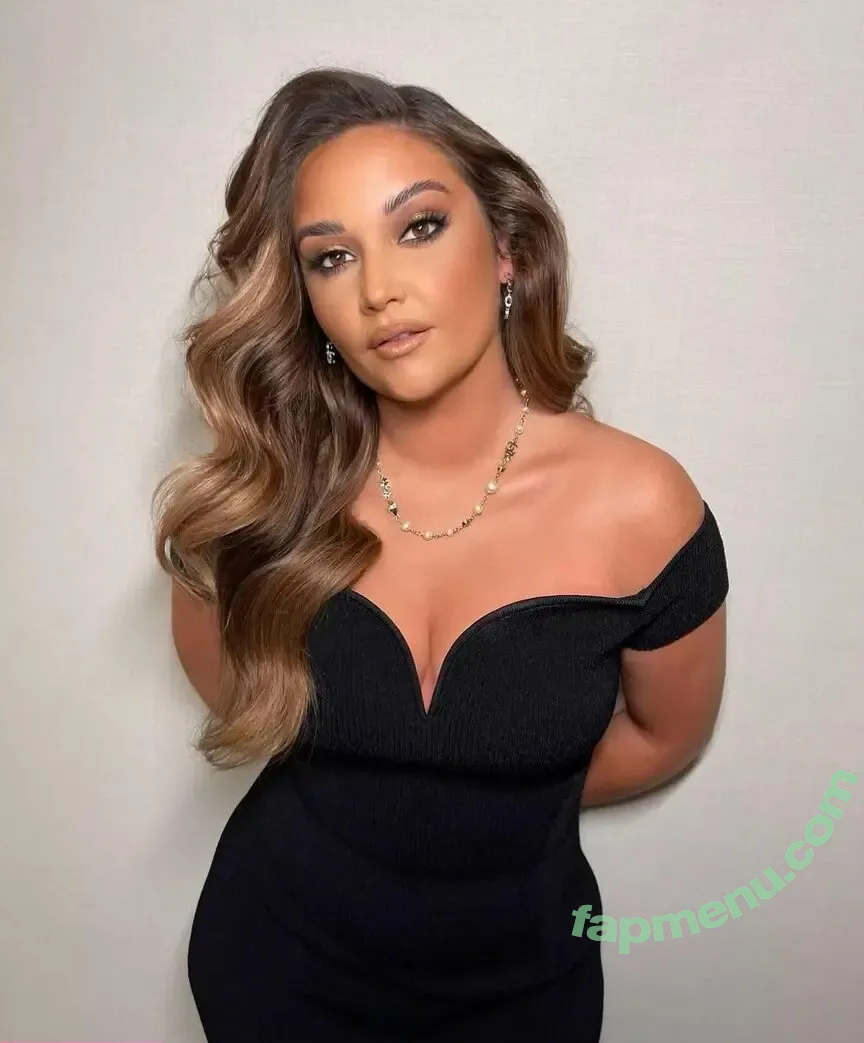 Jacqueline Jossa nude photo #0739 (EastEnders / jacjossa)