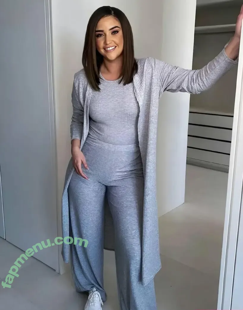 Jacqueline Jossa nude photo #0756 (EastEnders / jacjossa)