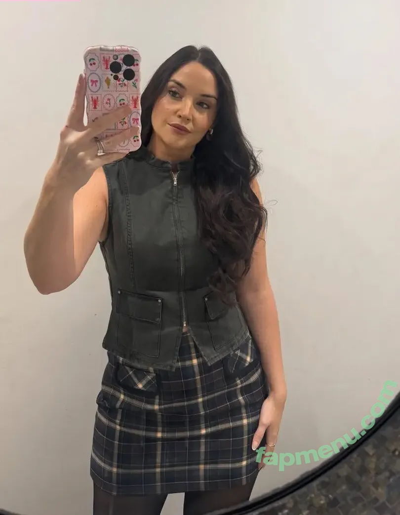 Jacqueline Jossa nude photo #0843 (EastEnders / jacjossa)