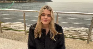 Jacquie Et Michel /  / French Sites / Indecentes Voisines / celia_mazikeen_premium / jacquieetmichelelite nude photo #0018