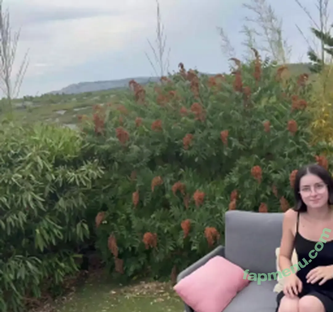 Jacquie Et Michel nude photo #0335 ( / French Sites / Indecentes Voisines / celia_mazikeen_premium / jacquieetmichelelite)
