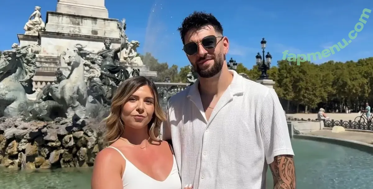 JacquieEtMichelTV nude photo #0005 (jacquieetmichelelite)