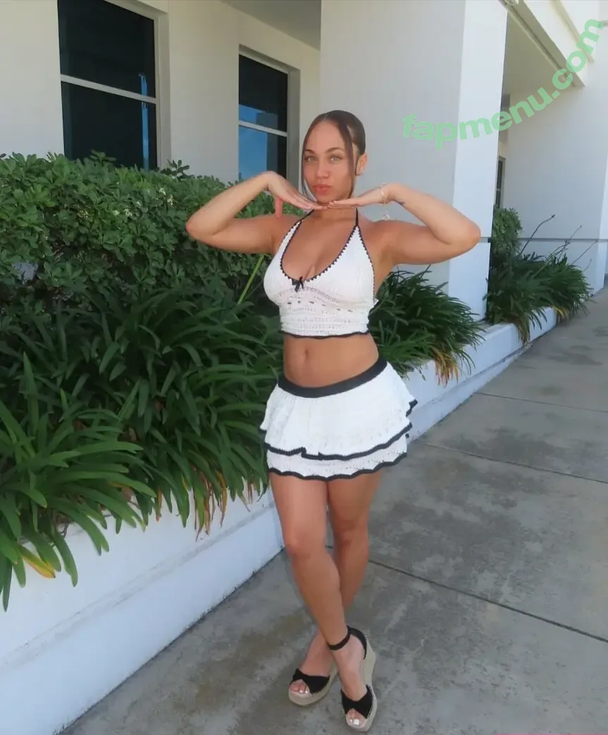 Jada Durroh nude photo #0039 (Jada / jadadurroh / jadathegr8ta)
