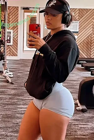  nude photo #0002