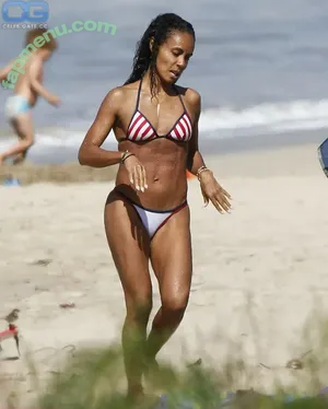 Jada Pinkett Smith / jadapinkettsmith nude photo #0035