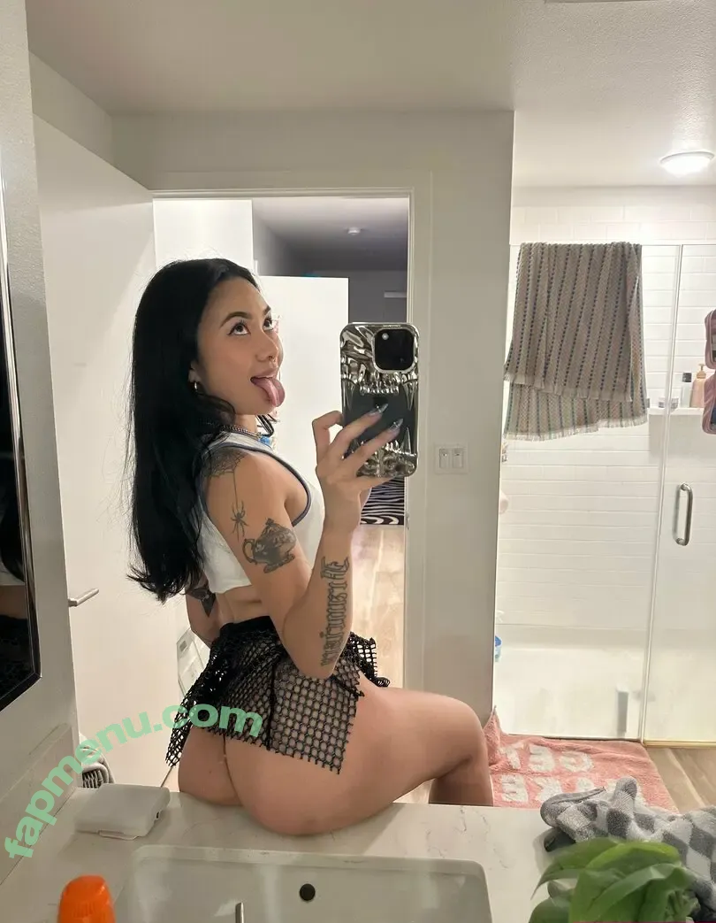jadabunny nude photo #0001 (jadablackwell_)