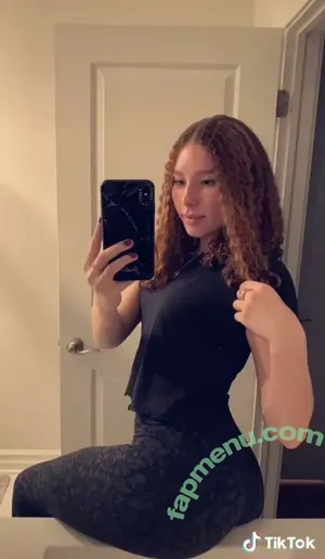 Jadagomillion nude photo #0002