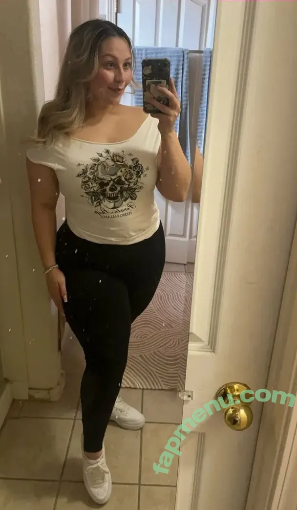 Jade_Baldonado nude photo #0007 (Jadealexa245 / jades.custom.corner)