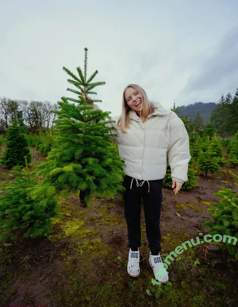 Jade Carey nude photo #0037 (jadeacarey / jadecarey)