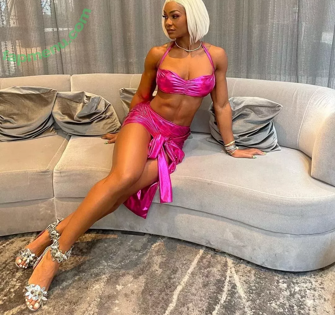 Jade Cargill nude photo #0102 (Jade_Cargill / jadecargill)