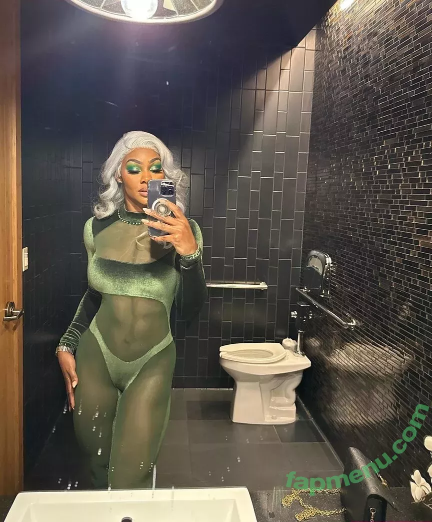 Jade Cargill nude photo #0301 (Jade_Cargill / jadecargill / ms_cargill)