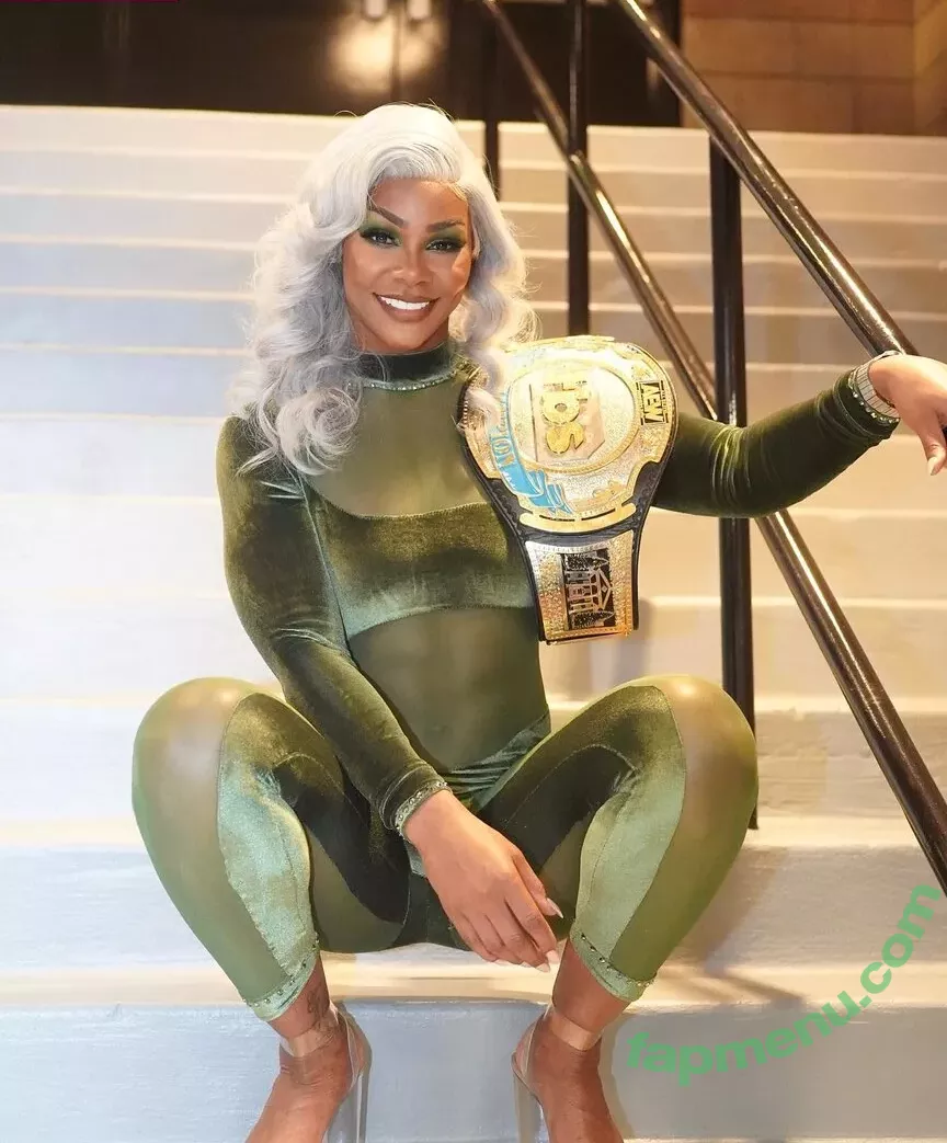 Jade Cargill nude photo #0303 (Jade_Cargill / jadecargill / ms_cargill)