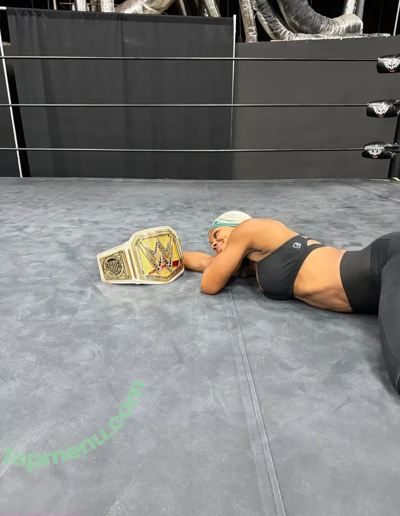 Jade Cargill nude photo #1482 (Jade_Cargill / ms_cargill)