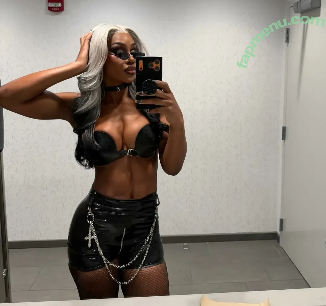 Jade Cargill nude photo #1563 (Jade_Cargill / jadecargill / ms_cargill)