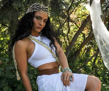 Jade Chynoweth / jadebug98 nude photo #0007