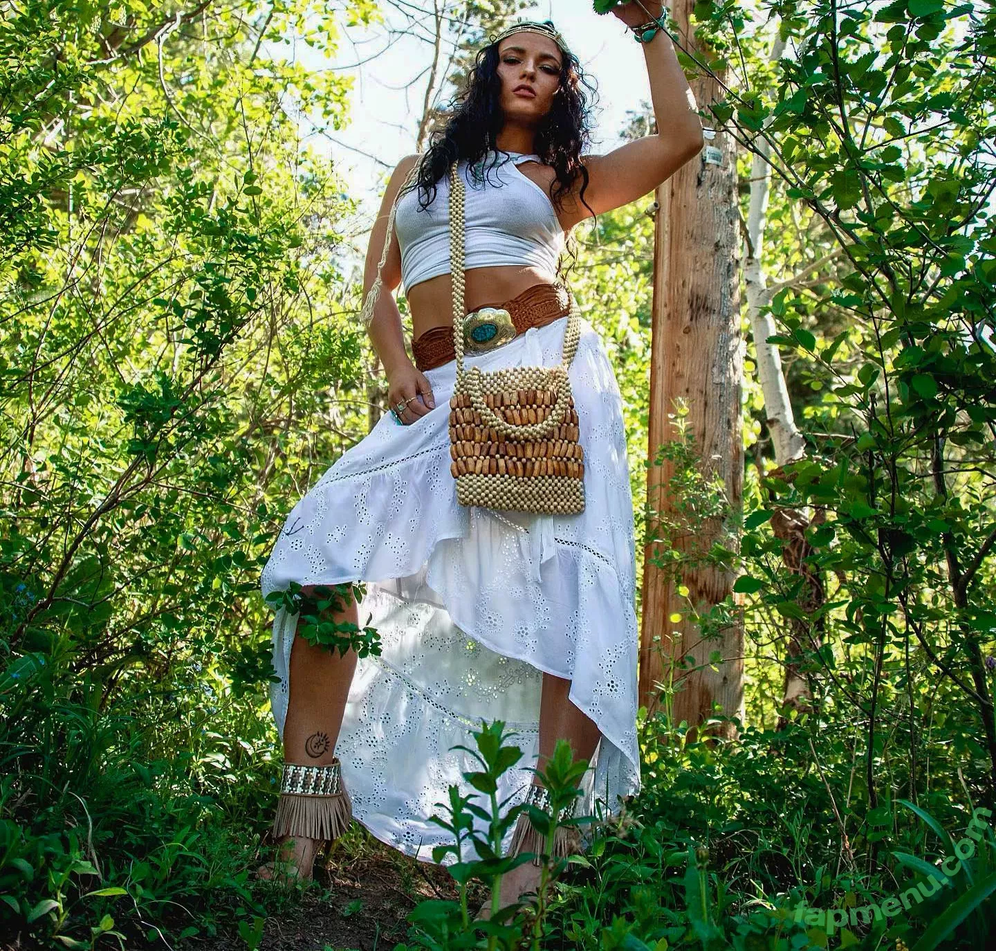 Jade Chynoweth nude photo #0002 (jadebug98)