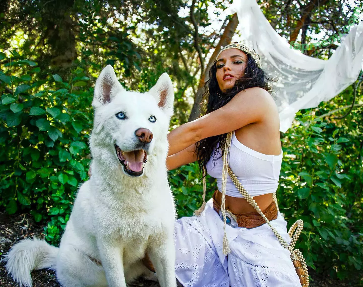 Jade Chynoweth nude photo #0004 (jadebug98)