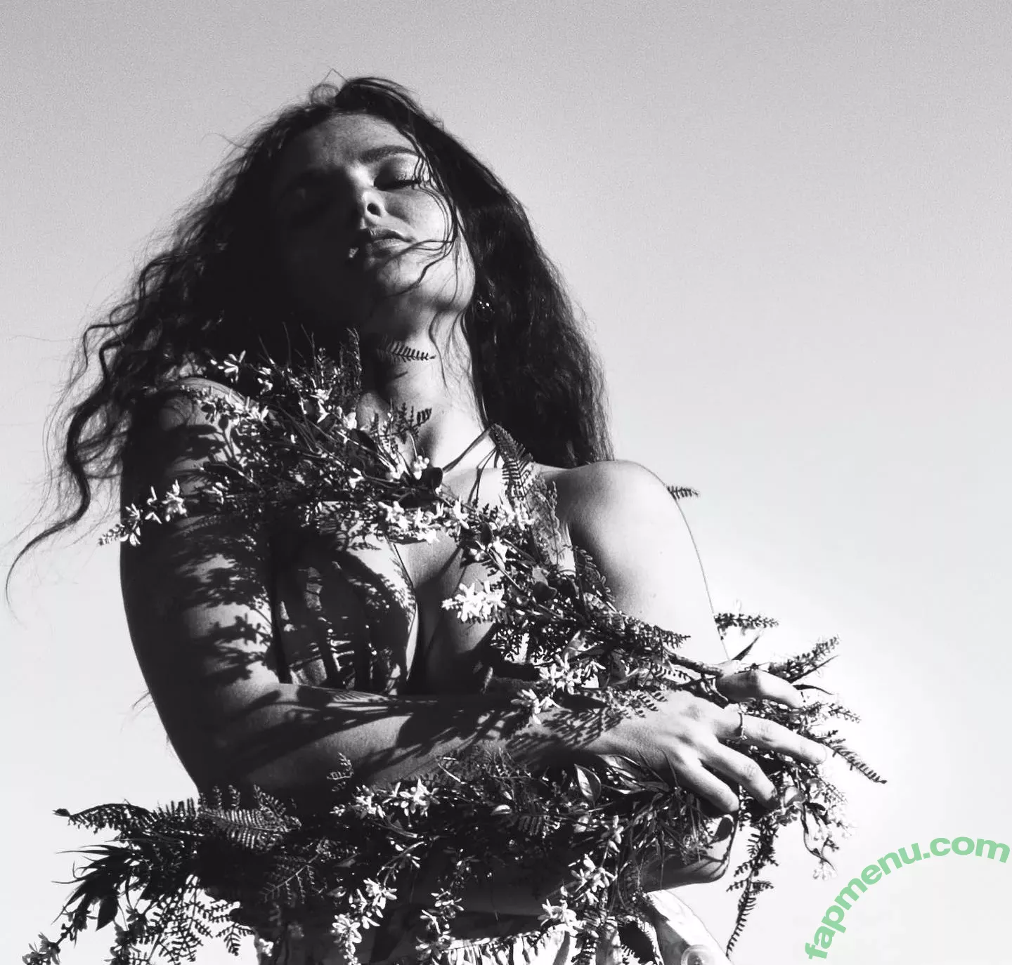 Jade Chynoweth nude photo #0072 (jadebug98)