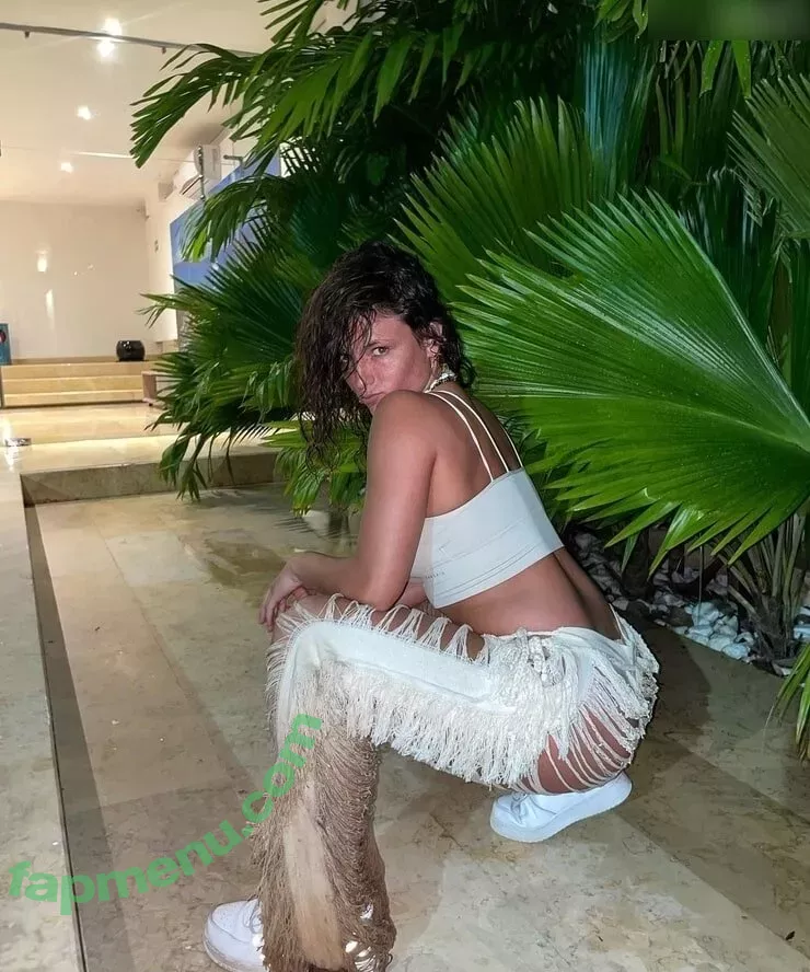 Jade Chynoweth nude photo #0586 (jadebug98)