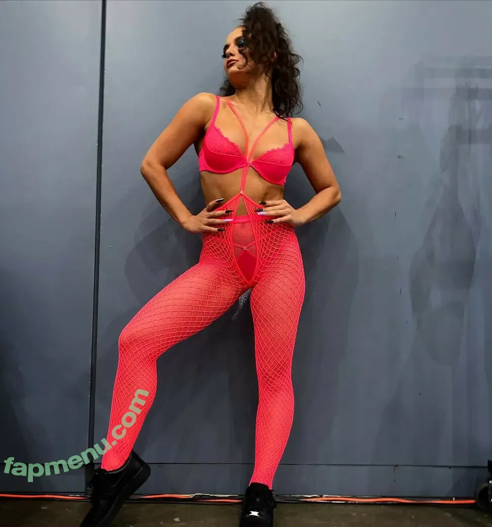 Jade Chynoweth nude photo #0794 (jadebug98)