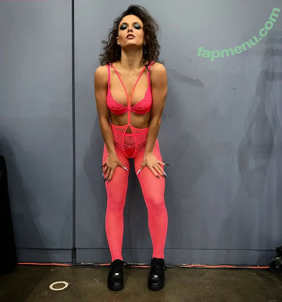 Jade Chynoweth nude photo #0795 (jadebug98)