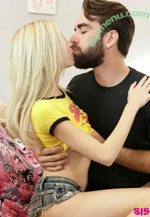 Jade Jantzen / JadeJantzenXxx / jade_jantzen / jadejantzenxo nude photo #0574