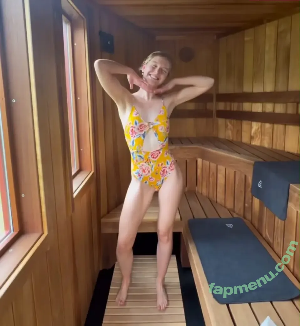 Jade Lloyd nude photo #0049 (__jadelloyd__ / jadelloyd)