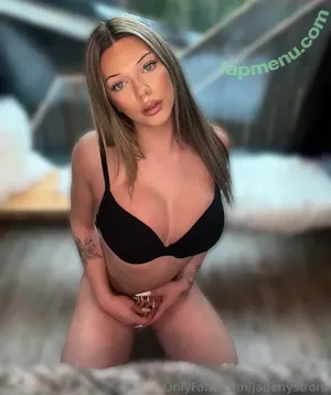 Jade Nyström / jade.nystrom / jadenystrom nude photo #0007