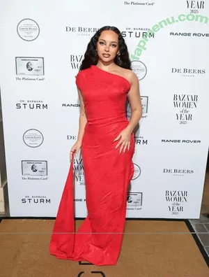 Jade Thirlwall / jadethirlwall nude photo #0358