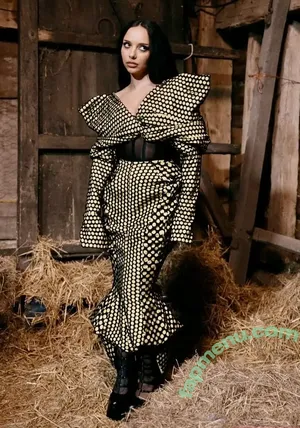 Jade Thirlwall / jadethirlwall nude photo #0420