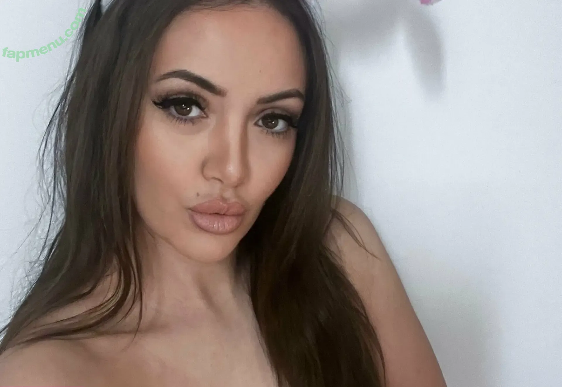 jadebeibfree nude photo #0019 (b.jadeee)