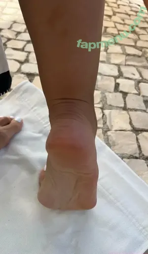  nude photo #0002