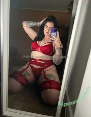 jademariaaxx / _itsjademaria nude photo #0084