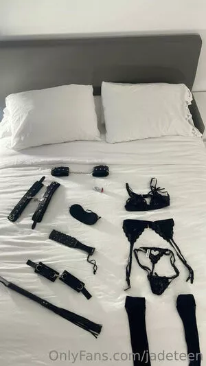 JadeTeen / JadeBabii / babygirljade / jadeteen._ nude photo #1607