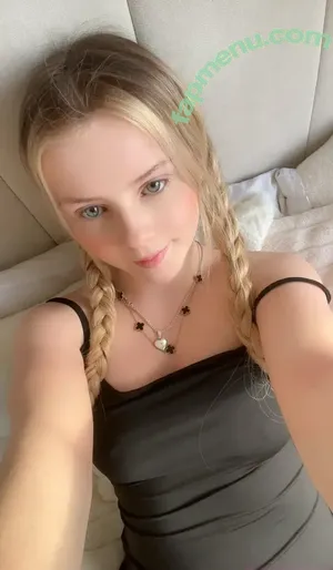 jadewillowws / itsjade_willow nude photo #0001