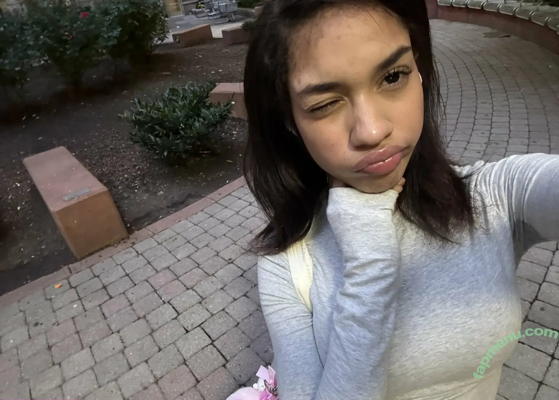 jadokirstein nude photo #0037 (jadoK / jadynvlz / scaredofjadokirstein)