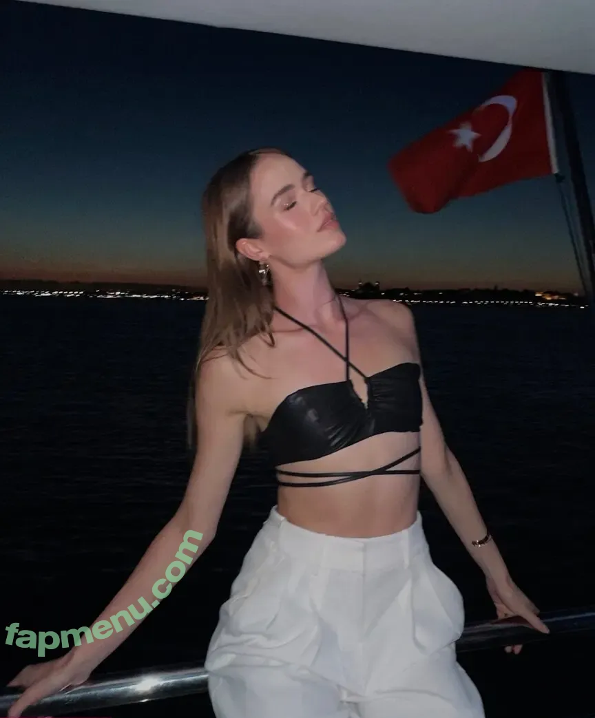 Jadwiga Koc nude photo #0016 (Jade Koc / jadwiga_koc)