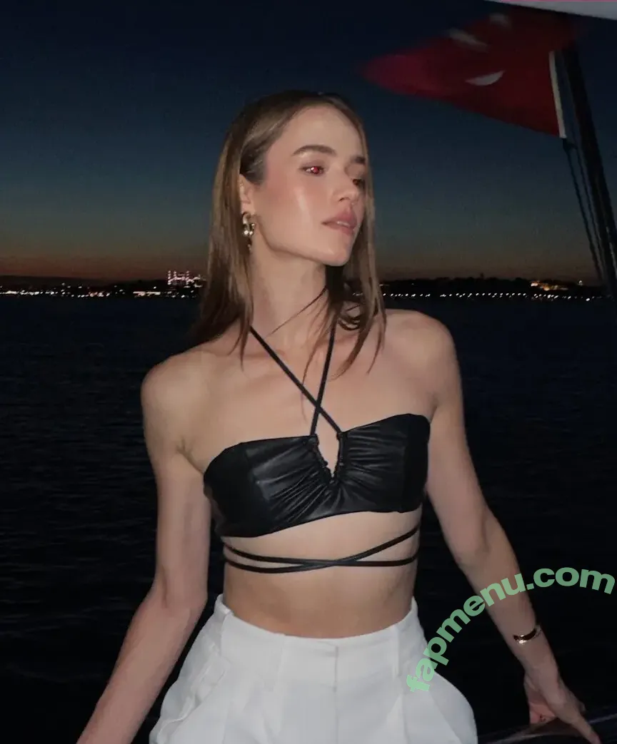 Jadwiga Koc nude photo #0017 (Jade Koc / jadwiga_koc)