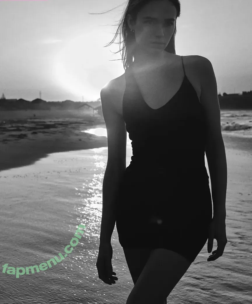 Jadwiga Koc nude photo #0052 (Jade Koc / jadwiga_koc)