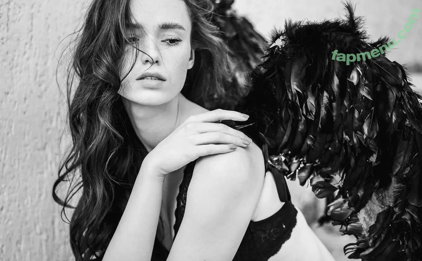 Jadwiga Koc nude photo #0093 (Jade Koc / jadwiga_koc)