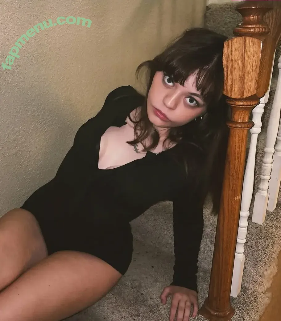 Jadyn_lynnes nude photo #0007 (Jadyn_lynnes)