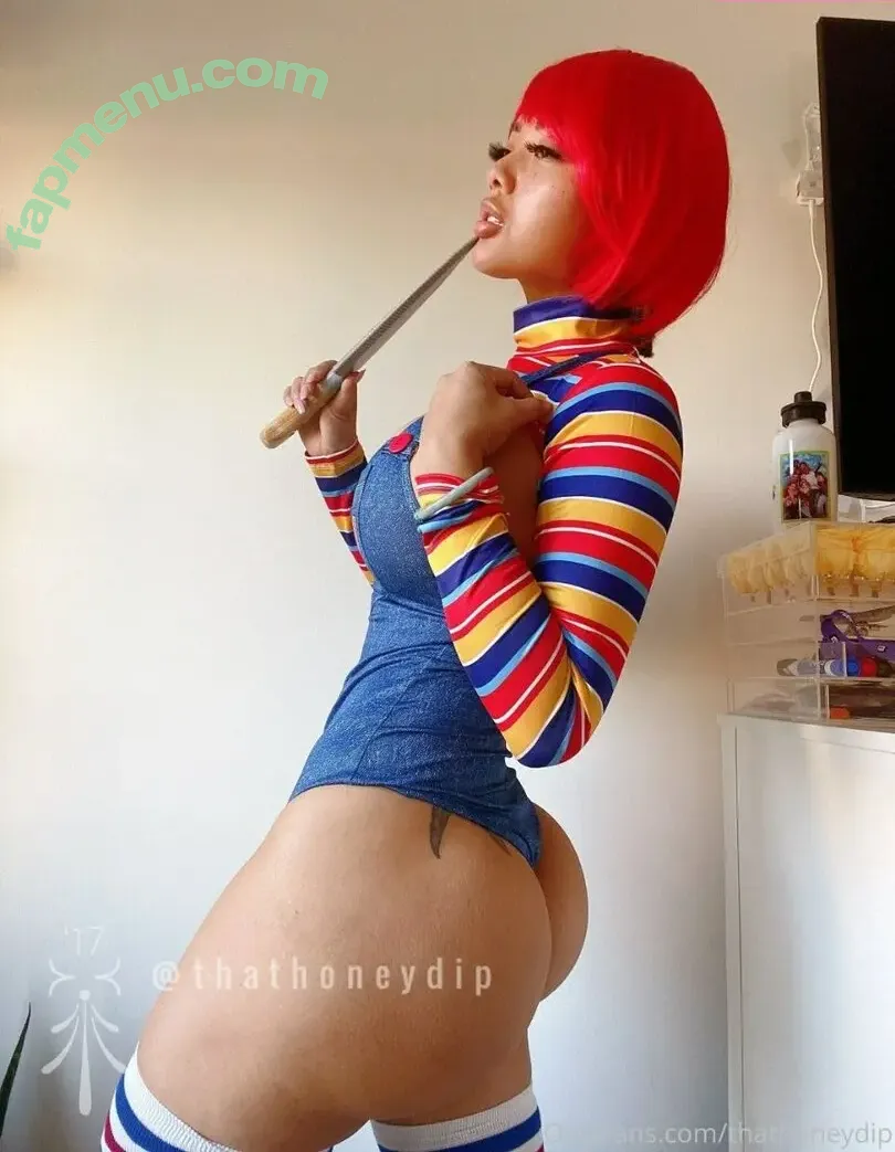 Jaelomain nude photo #0041 (thathoneydip)